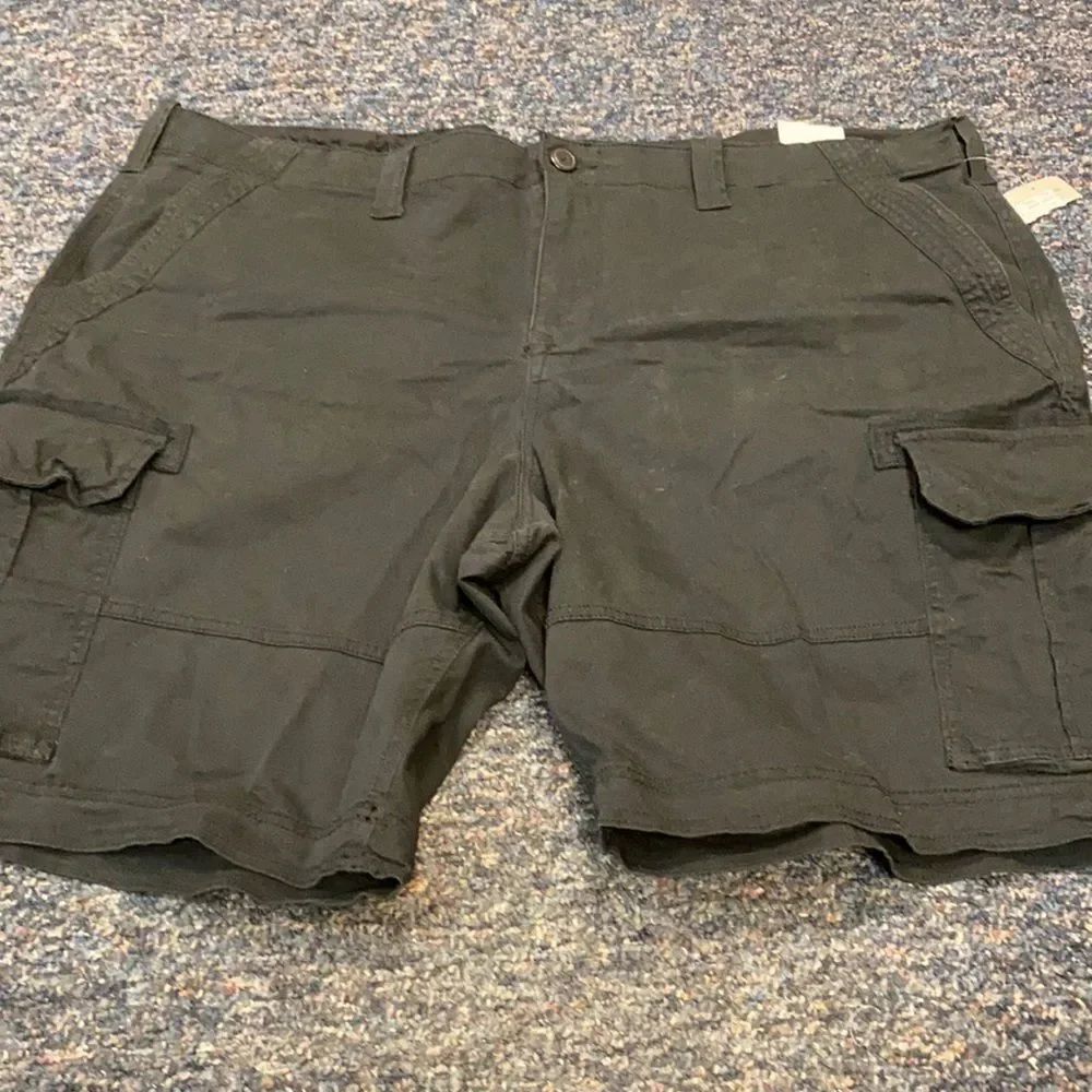 George black shorts sz.,46 NWT